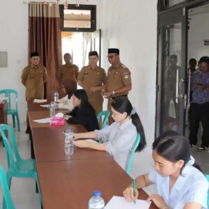 Bupati Oskar Manoppo Pantau Langsung Seleksi Calon Mahasiswa Kedokteran UNIMA