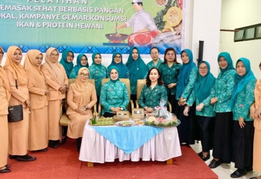 Rosita Manoppo Pobela Pimpin Gerakan Lawan Stunting, TP PKK Boltim Ajak Warga Kreatif Olah Pangan Lokal