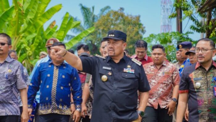Bupati Batu Bara Cek Langsung Lokasi Calon Sekolah Rakyat di Kecamatan Lima Puluh