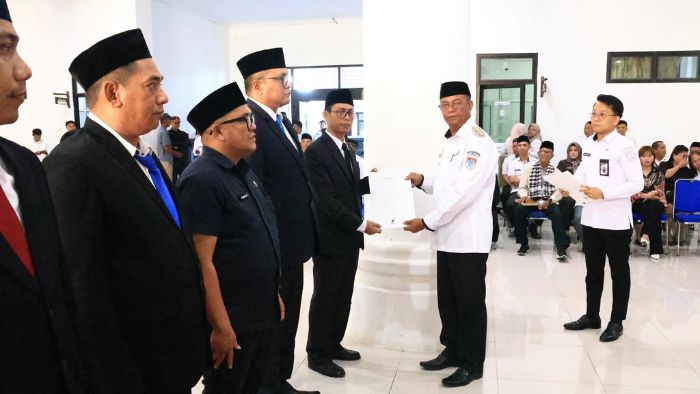 Bupati Boltim Oskar Manoppo Lantik Pejabat Baru
