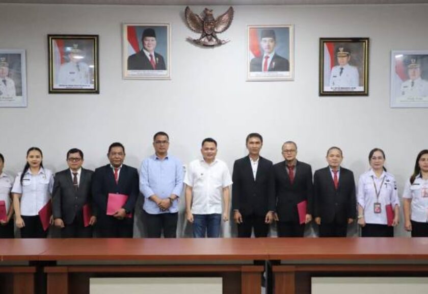 Bupati Ronald Kandoli Tunjuk Delapan Plt, Pastikan Pelayanan Pemerintah Minahasa Tenggara Tetap Berjalan Optimal