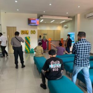 Foto Istimewa: (Ruangan Bank BNI Cabang Labuha)