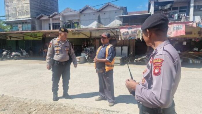 Sat Samapta Polres Ketapang Intensifkan Patroli Dialogis di Pusat Perbelanjaan, Wujudkan Rasa Aman bagi Masyarakat