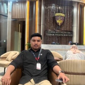 (Ketua SEMMI Maluku Utara Sarjan Hi Rivai)