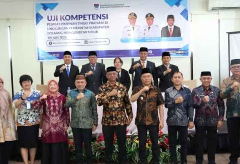 Buka Uji Kompetensi Pejabat Pimpinan Tinggi Pratama, Bupati Oskar Manoppo Tekankan Birokrasi Berorientasi Hasil