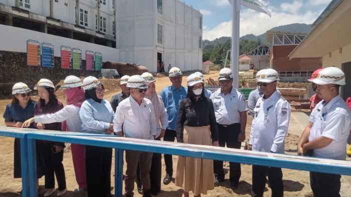 Bupati Oskar Manoppo Dampingi Ketua Komisi IX DPR RI Tinjau Progres Pembangunan RSUD Boltim
