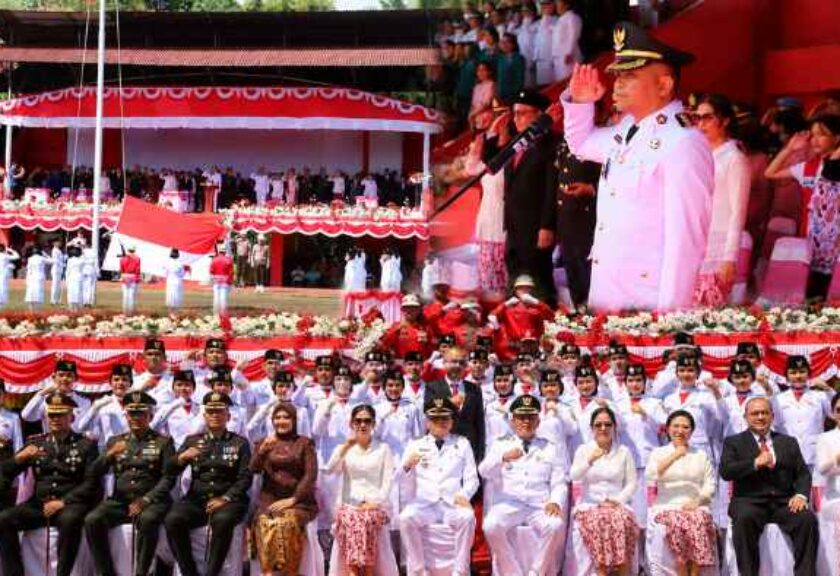 Bupati Ronald Kandoli Pimpin Upacara HUT ke-81 RI di Minahasa Tenggara