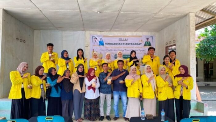 Inovasi Pangan Lokal, KKN FE Universitas Asahan Latih Ibu Rumah Tangga Olah Pepaya Jadi Mie Bisnis