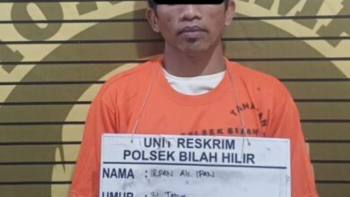 Diduga Edarkan Barang Haram, Personel Polsek Bilah Hilir Amankan Warga Titi Panjang