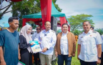 Bupati dan Wakil Bupati Turun Langsung, Layani Warga Sei Balai Lewat Program Berlayar