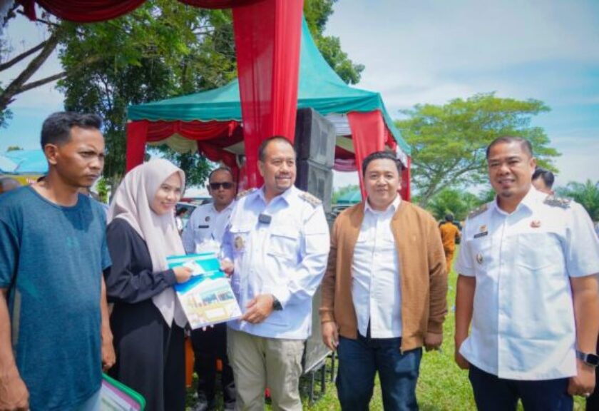 Bupati dan Wakil Bupati Turun Langsung, Layani Warga Sei Balai Lewat Program Berlayar