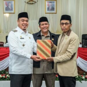 Wakil Bupati Batu Bara Sampaikan Nota Keuangan dan Ranperda Perubahan APBD Tahun 2026