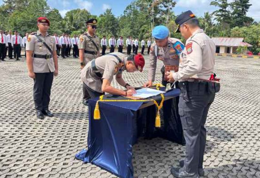 AKBP Handoko Sanjaya Pimpin Sertijab Kasat Reskrim dan Kapolsek Ratatotok