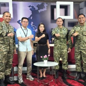 Pasis Sesko TNI LVI Gelar Talkshow Karhutla di Kompas TV Pontianak dan Anjangsana ke Tokoh Adat Dayak