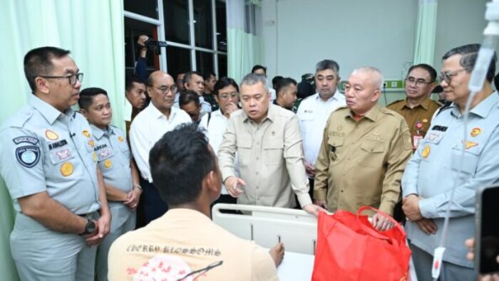 Kunjungi Korban KM Virgo Transport 8 di RSUD Ulin Banjarmasin, Dirut Jasa Raharja Pastikan Pelayanan Berjalan Optimal