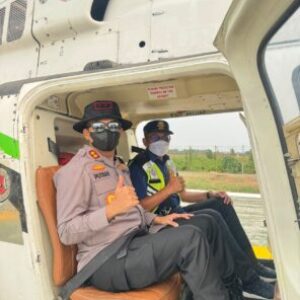 Cegah Karhutla Meluas, Kapolres Ketapang Patroli Udara Pantau Wilayah Rawan