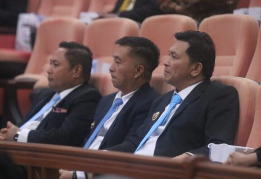 Wabup Argo Sumaiku Hadiri Paripurna HUT ke-62 Sulut