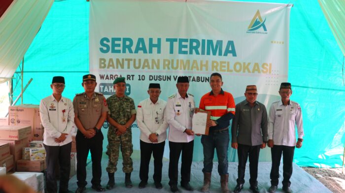 Bersama Pemkab Boltim, PT ASA Serahkan Hunian Baru bagi 20 KK Warga Kotabunan