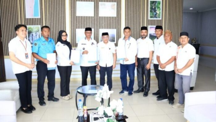 Bupati Oskar Manoppo Matangkan Pembangunan Kampung Nelayan Merah Putih di Desa Jiko
