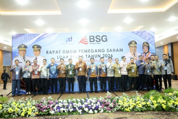 Hadiri RUPS LB Bank SulutGo, Bupati Oskar Manoppo Dukung Penataan Pengurus Sesuai Arahan OJK