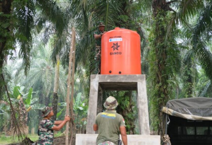 Hibah Lahan Warga dan Kerja Nyata TNI, Sumur Bor TMMD Dibangun di Aek Batu