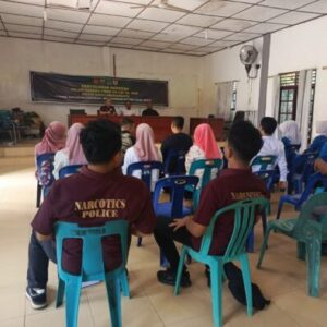 Cegah Penyalahgunaan Narkoba, Satgas TMMD ke-130 Kodim 0209/Labuhanbatu Gelar Penyuluhan di Aek Batu