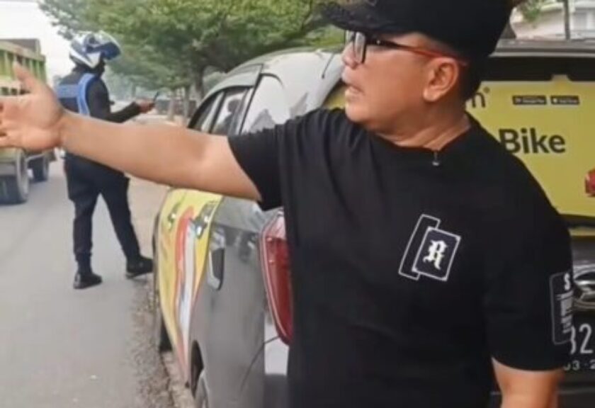 Bupati Sujiwo Turun Langsung Tertibkan Parkir di Serdam, Keselamatan Pengguna Jalan Jadi Prioritas