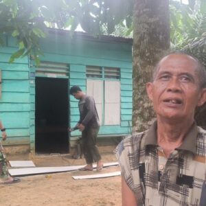 TMMD ke-130 Kodim 0209/LB Buka Jalan Menuju Hunian Layak bagi Edi Harahap dan Istri