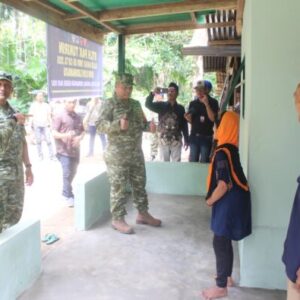Tim Wasev Mabes TNI Tinjau Hasil Rehabilitasi Rumah Warga dalam Program TMMD ke-130 Kodim 0209/Labuhanbatu di Labusel