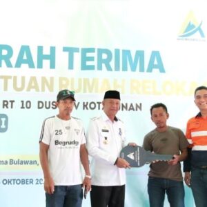 PT ASA Serahkan 20 Rumah Relokasi di Kotabunan, Warga Dapat Modal Usaha Rp 10 Juta