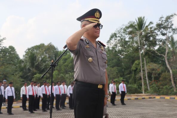 Wakapolres Mitra Pimpin Upacara Sumpah Pemuda ke-98, Tekankan Patriotisme dan Empati